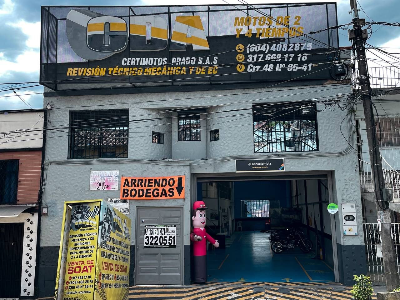 Fachada de CDA Certimotos Prado en Medellín